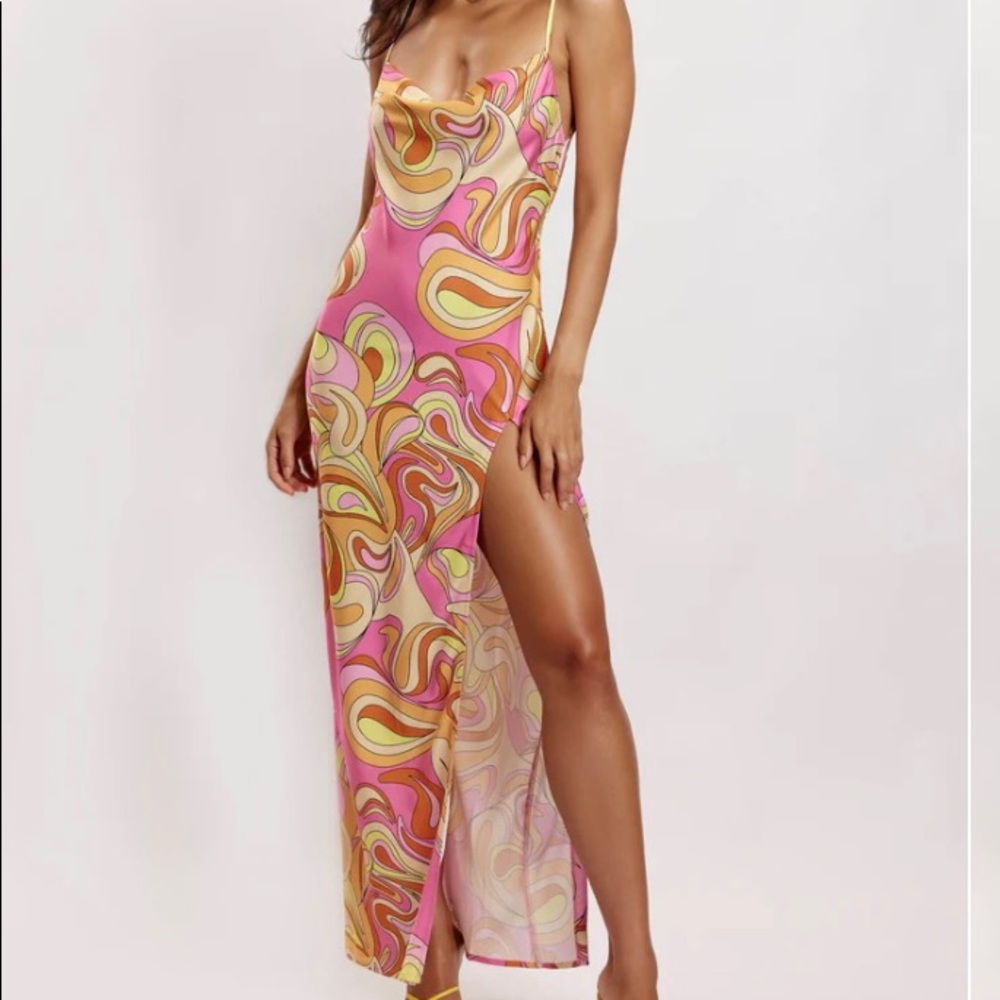 Printed Dress w/Slit